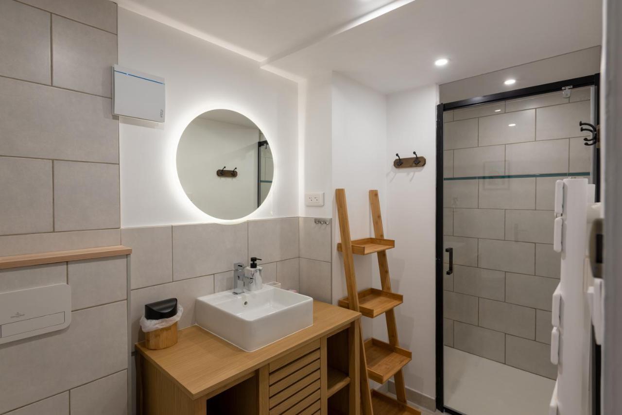 Appartement Au 9Eme Art à La Rochefoucauld Extérieur photo